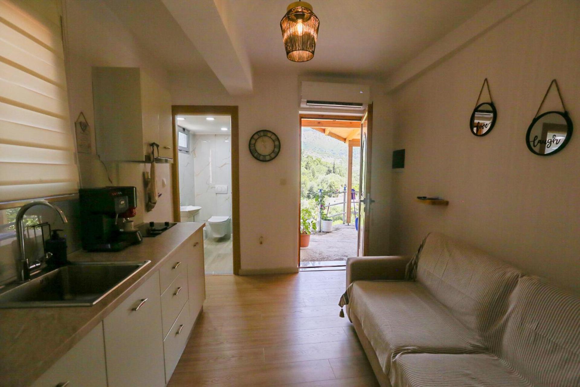 Village View Apartments Himarë Dış mekan fotoğraf