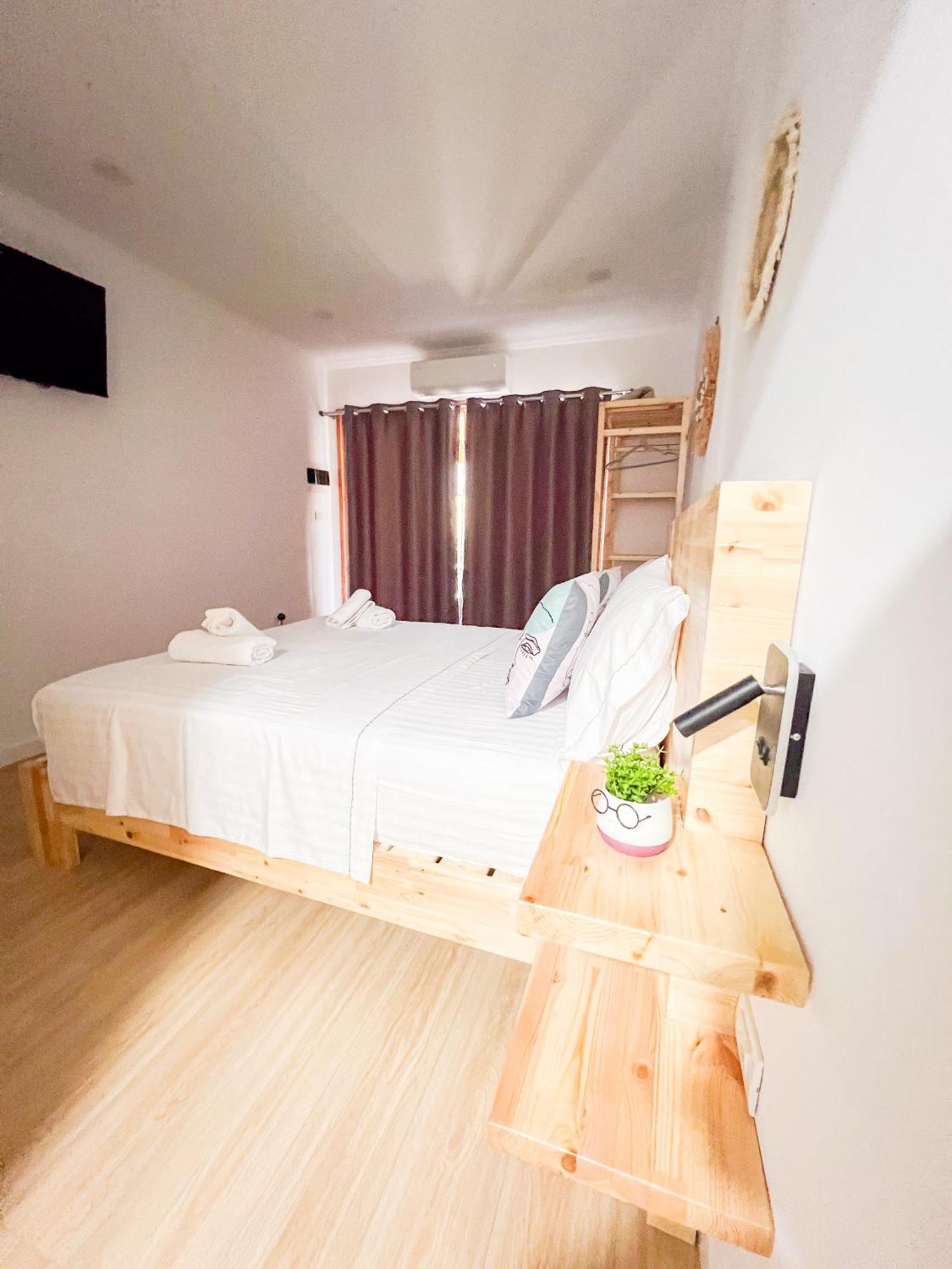 Village View Apartments Himarë Dış mekan fotoğraf