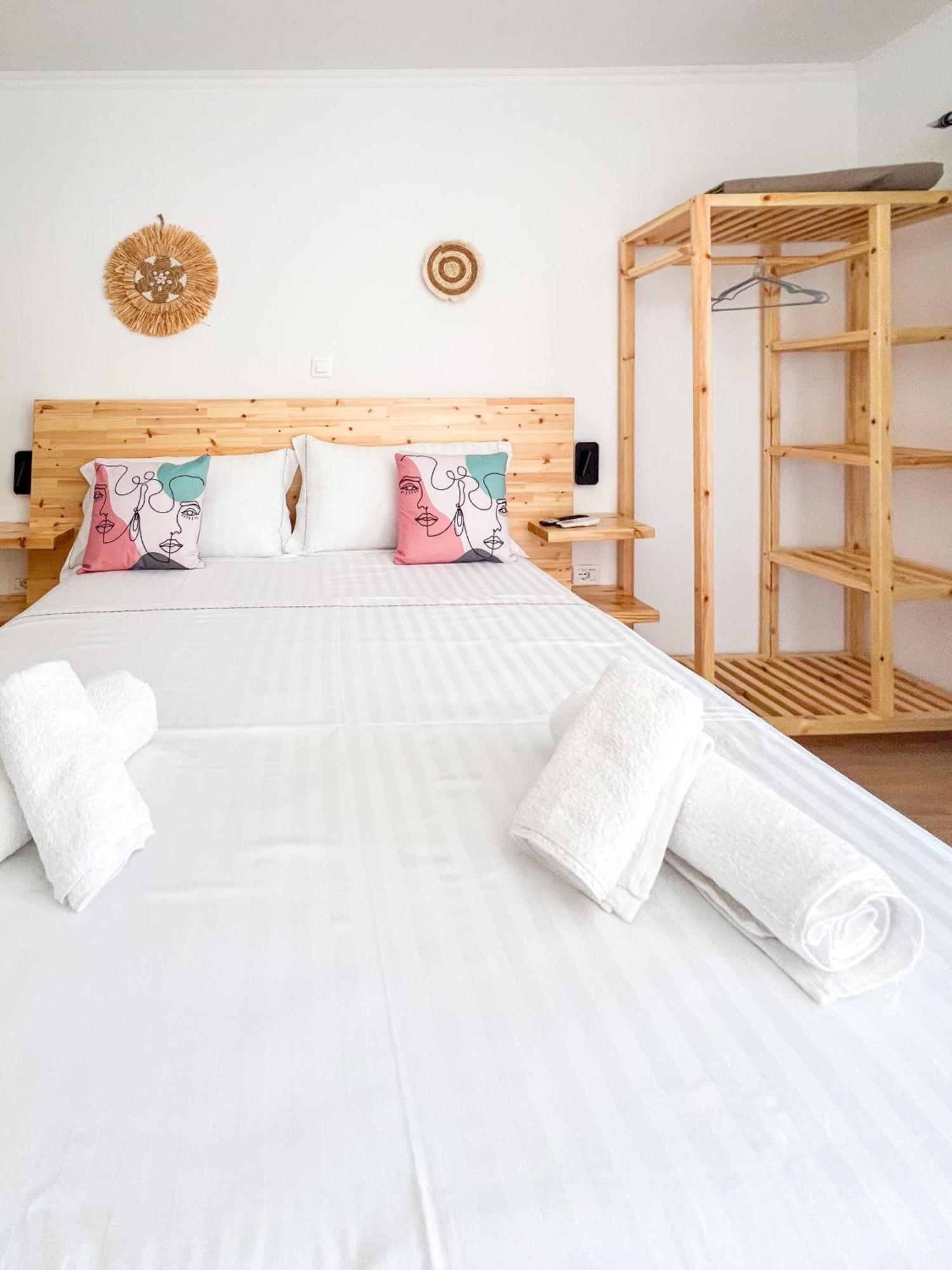 Village View Apartments Himarë Dış mekan fotoğraf